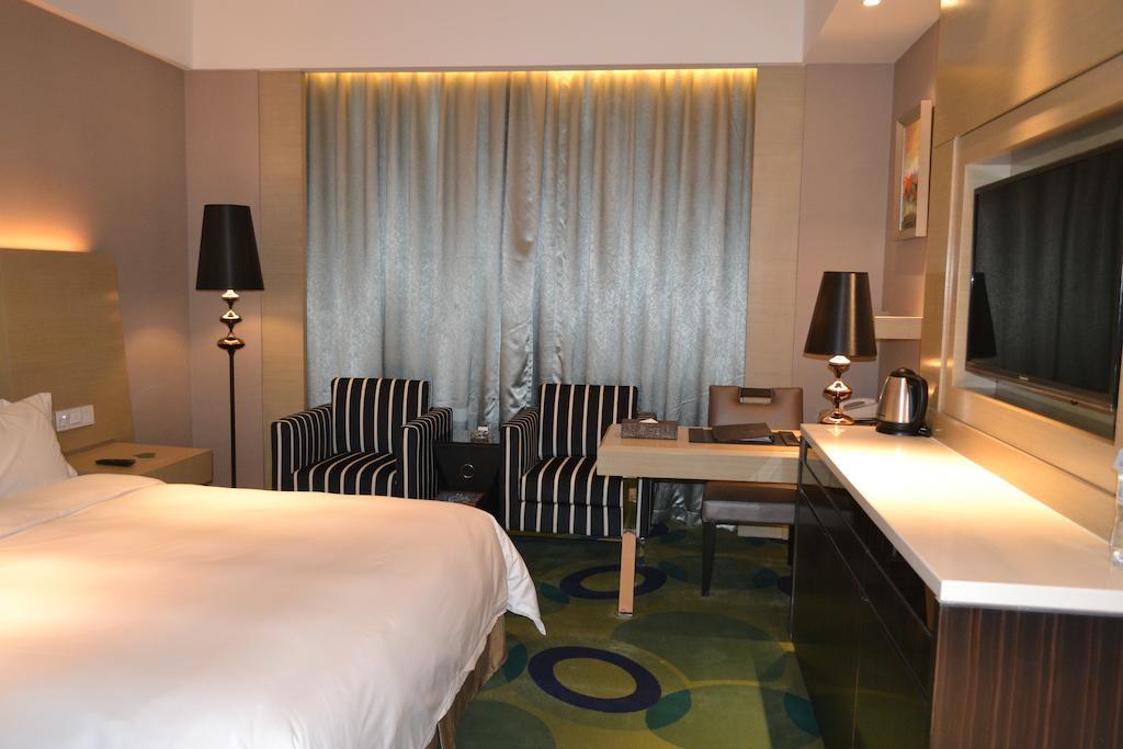 Angel Garden Hotel Χοχότ Δωμάτιο φωτογραφία
