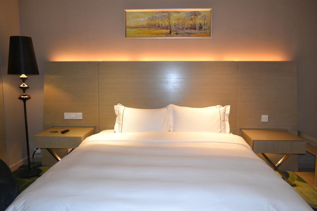Angel Garden Hotel Χοχότ Δωμάτιο φωτογραφία