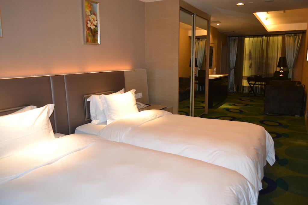 Angel Garden Hotel Χοχότ Δωμάτιο φωτογραφία